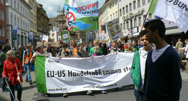 ttip-demo-5